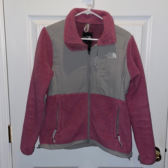 North face jacket - Picture 1 of 3